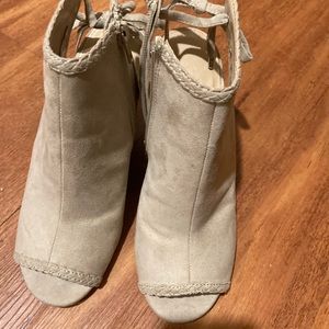 Peep toed wedge heels w back ties